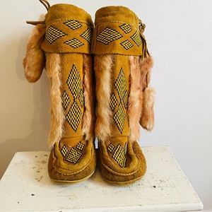 SOLD Vintage handmade leather and rabbit fur beaded moccasins